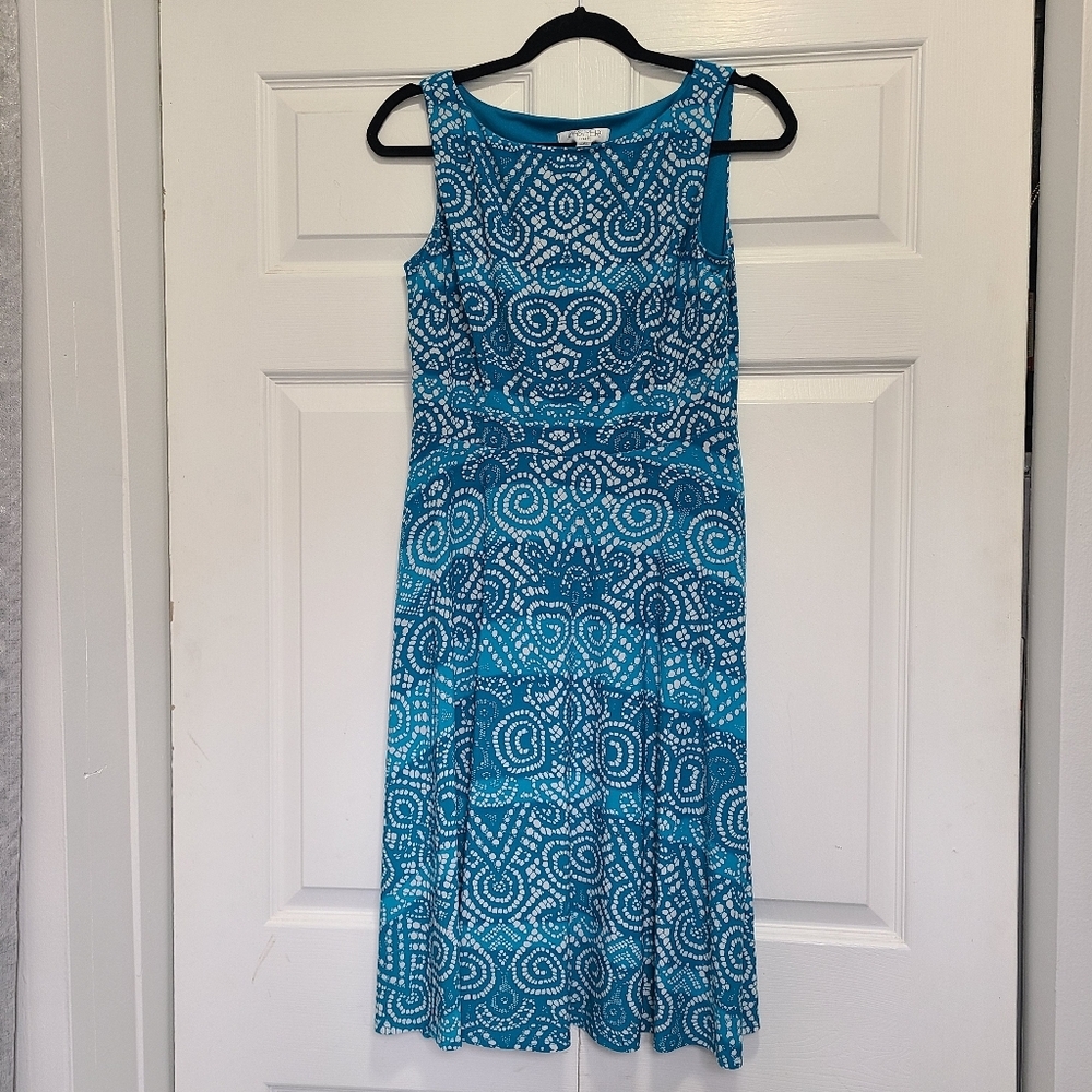 KASPER blue and white patterned sleeveless dress by Kasper Size 4